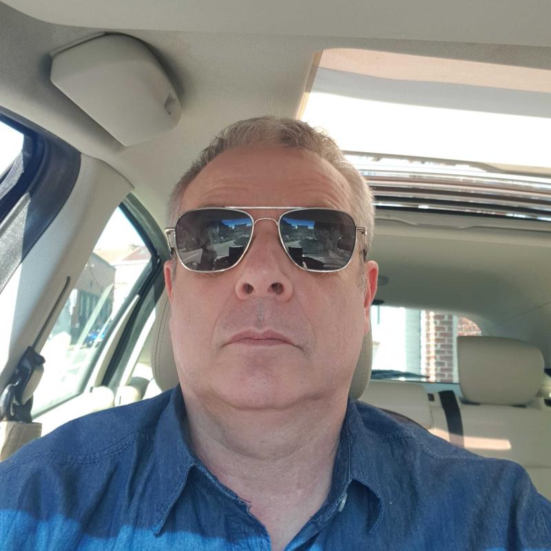 José Huis 57 ans Lomme