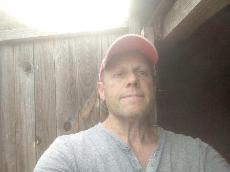 fred 59 ans Nîmes