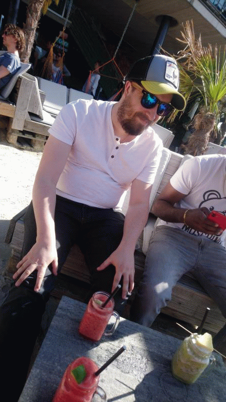 Kévin  32 ans Saverne