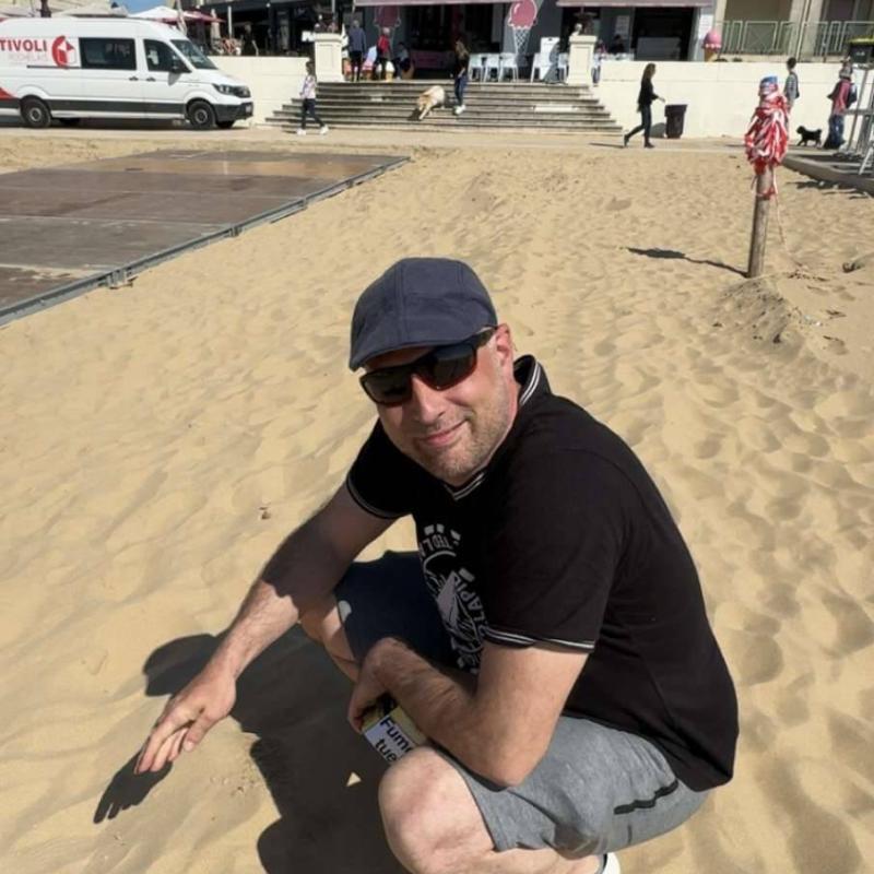 jonathan 37 ans Le Thou