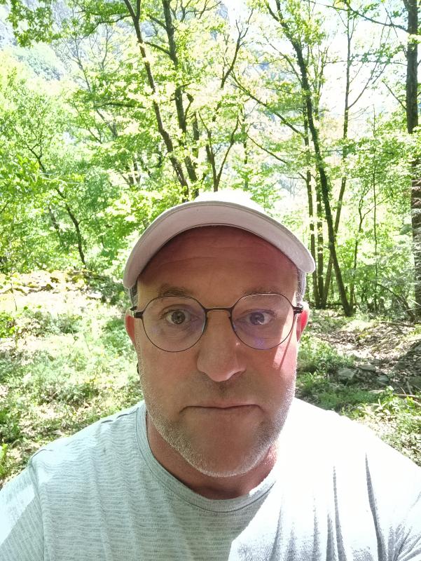 Seb 47 ans Cholonge