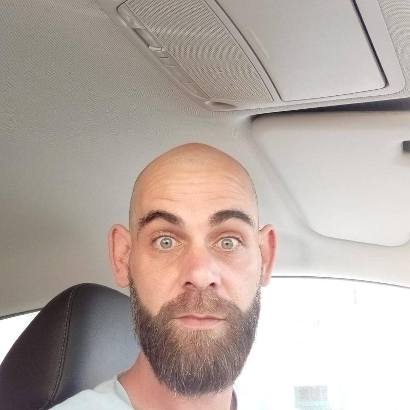 liamn 36 ans Bourges