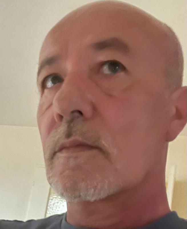 Eric rimbault 55 ans Angers