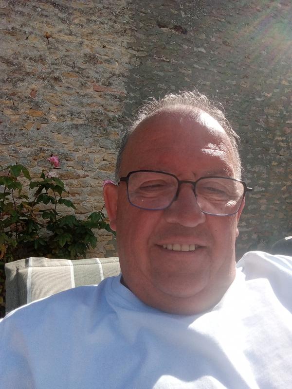 Pascal  61 ans Ranville
