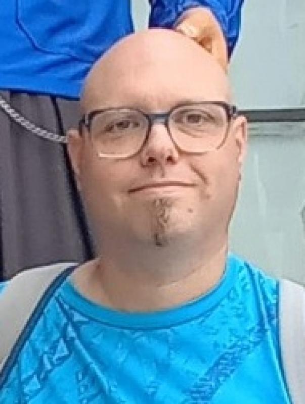 Sébastien  46 ans Allonnes