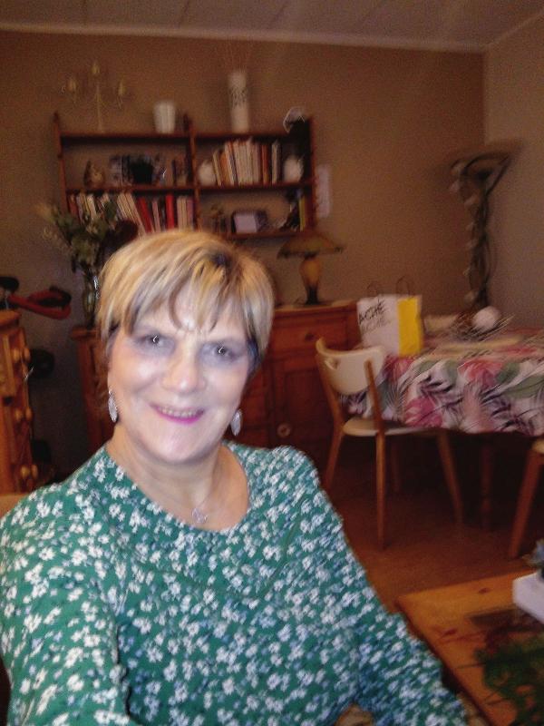 monique 73 ans Bethoncourt