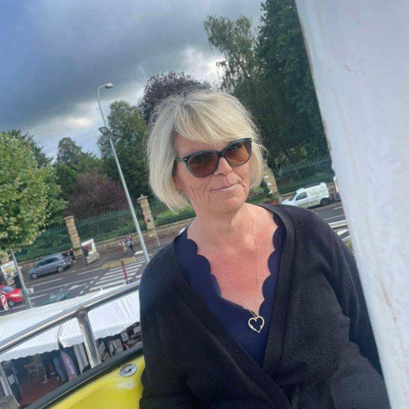 annie 56 ans Launois sur Vence
