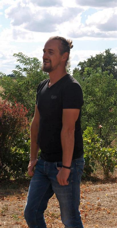 Alex 52 ans Moulins