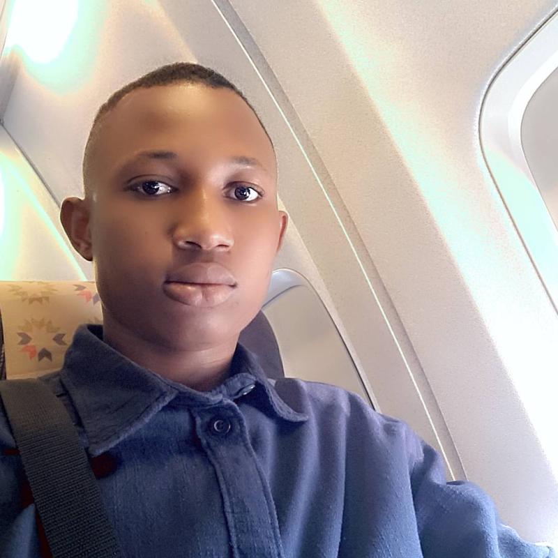 ismale 21 ans Vaucresson