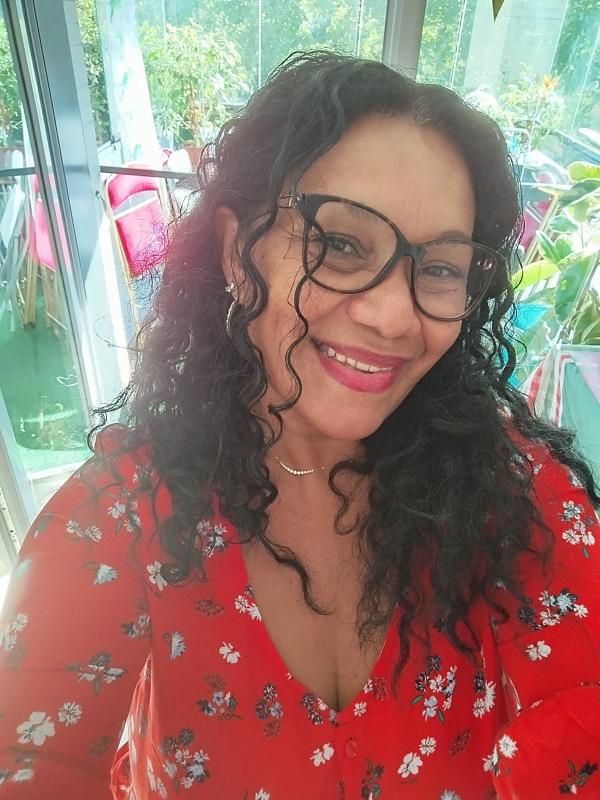Katia  54 ans Toulouse