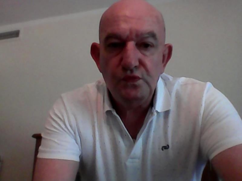 jeff 64 ans Malville