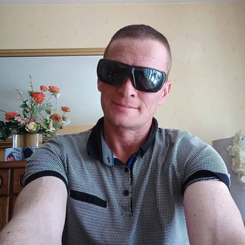 Vincent 49 ans Ambutrix