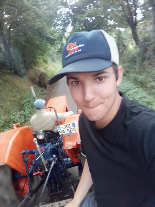 Matheo  18 ans Clermont Ferrand