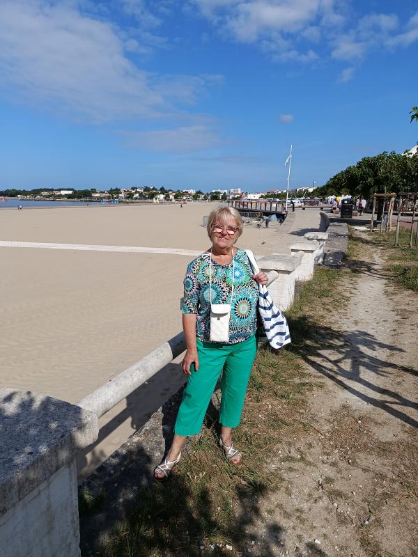 Marie  68 ans Vaujours