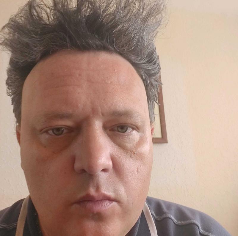 manu 52 ans Arles sur Tech