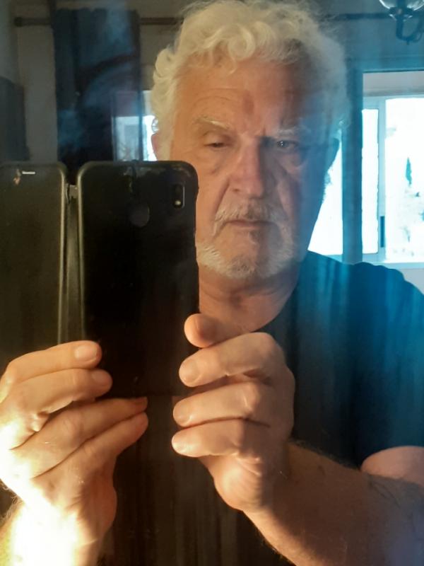 Gilles 67 ans Sète
