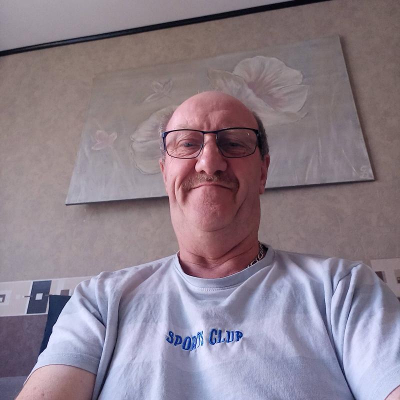 Jean michel 61 ans Aix Noulette