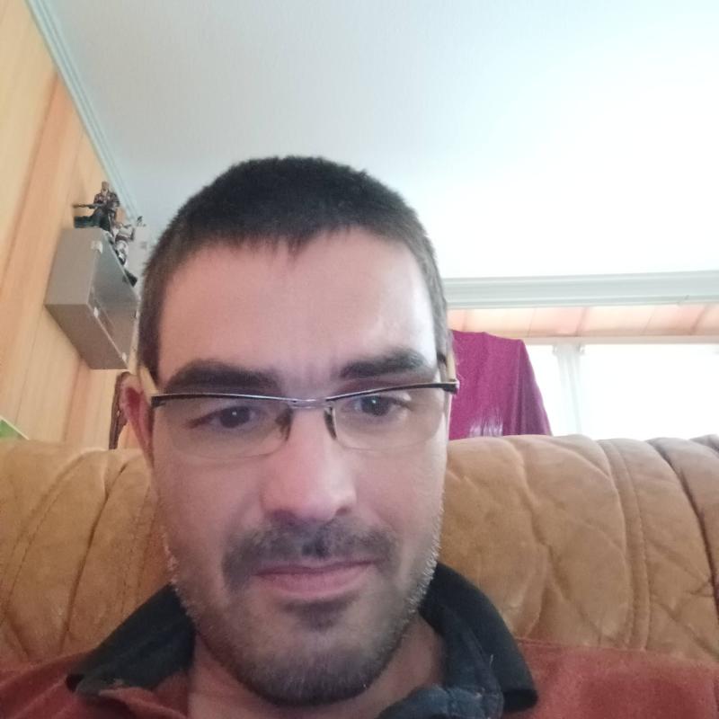stephane 38 ans Mauléon