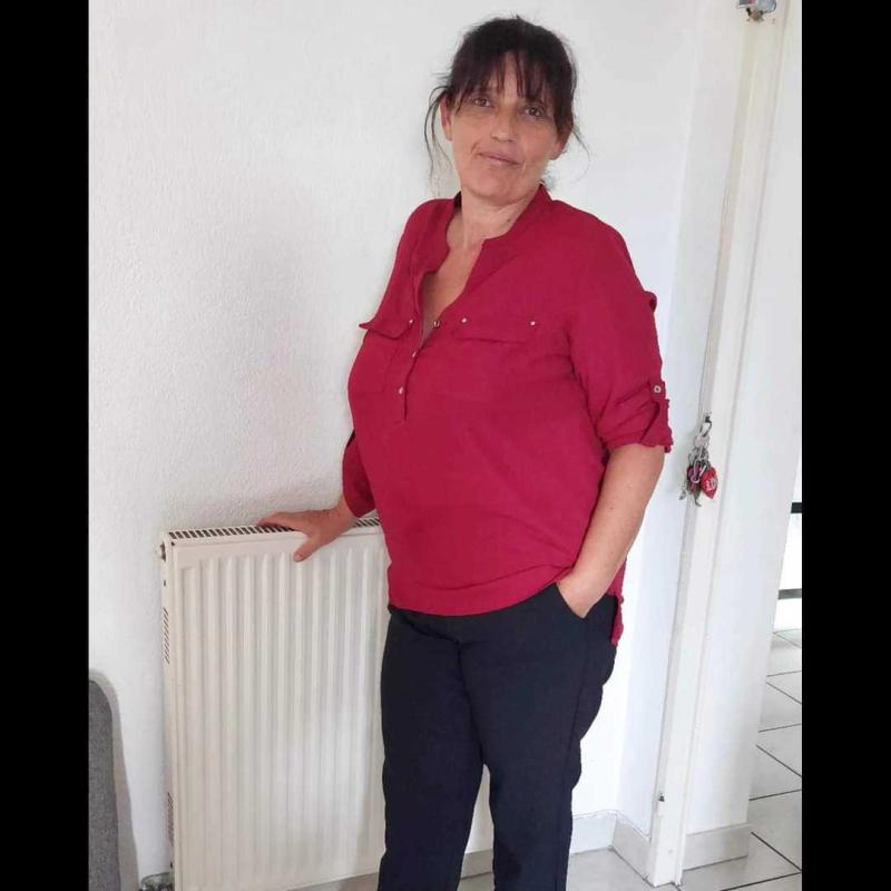 Josiane 54 ans Toulon