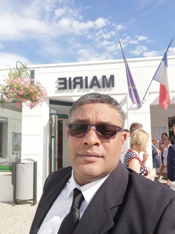 Patou  46 ans Auray