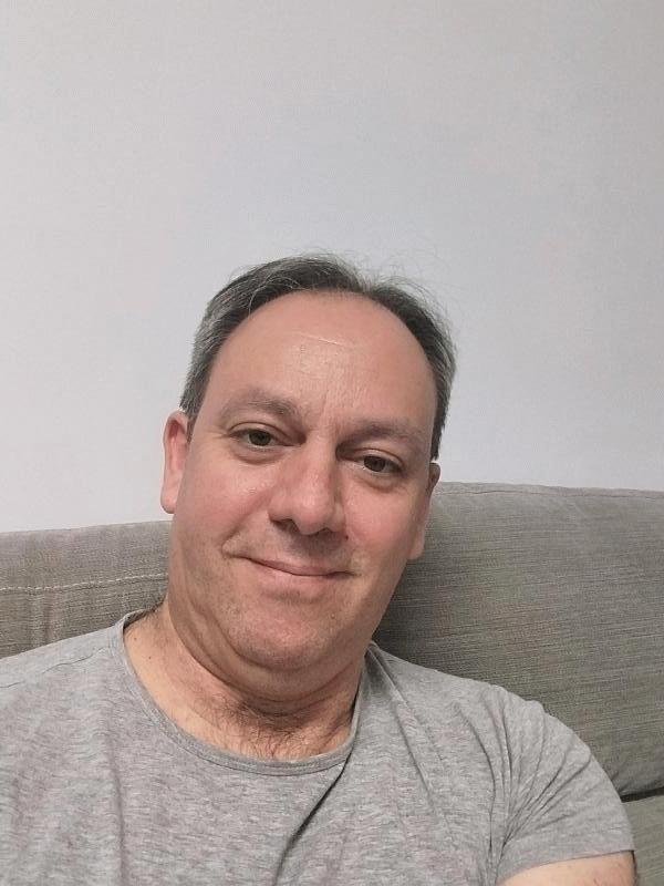 Jean-Paul  51 ans Lécluse