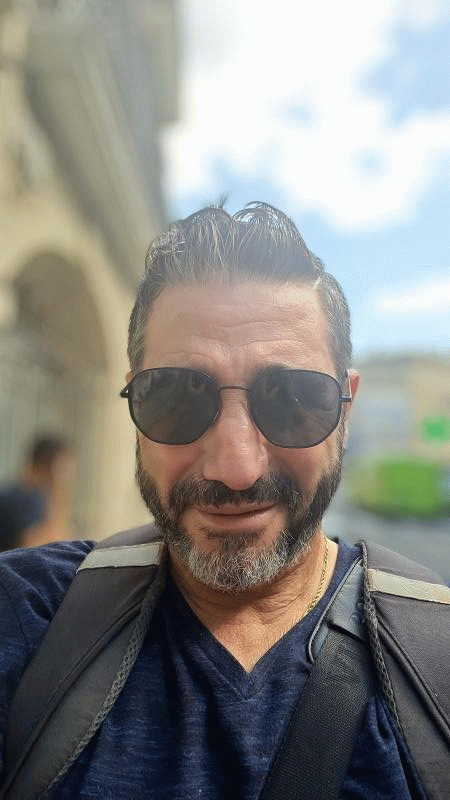 Oscar Santamaria 54 ans Clermont l'Hérault