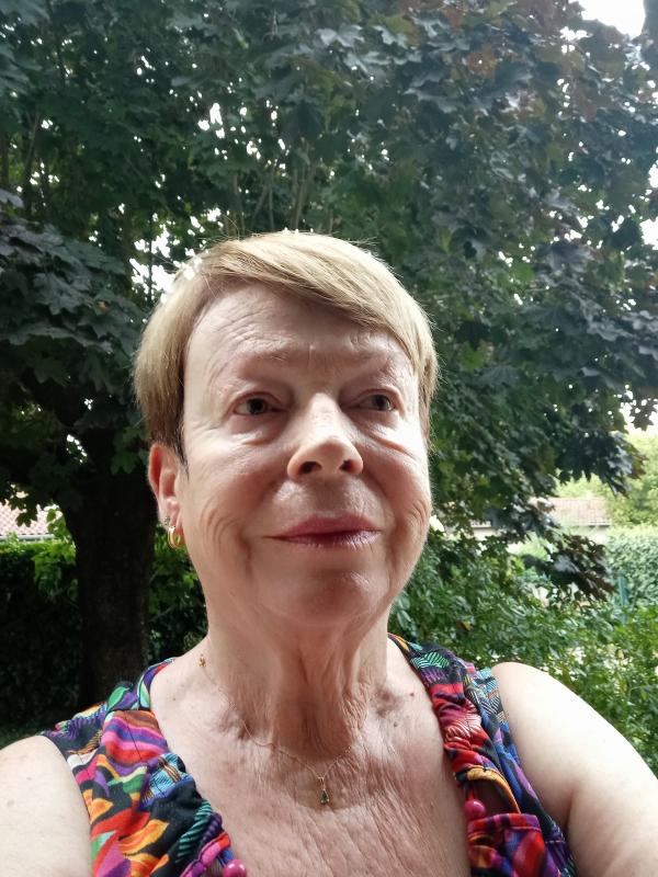 Iris  77 ans Albi