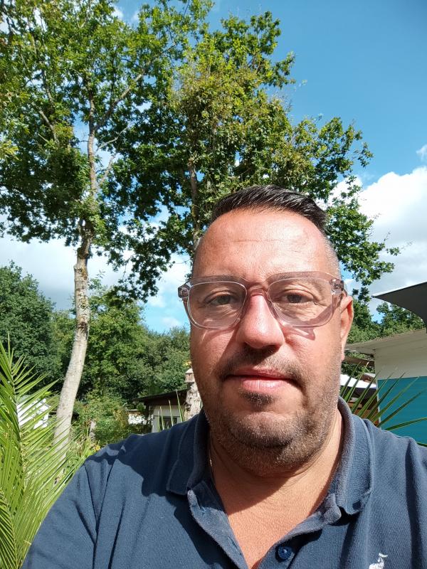 Christophe  54 ans Rouen