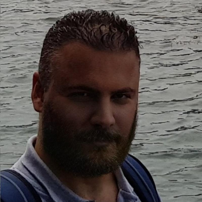 Alexis 43 ans Châlons en Champagne