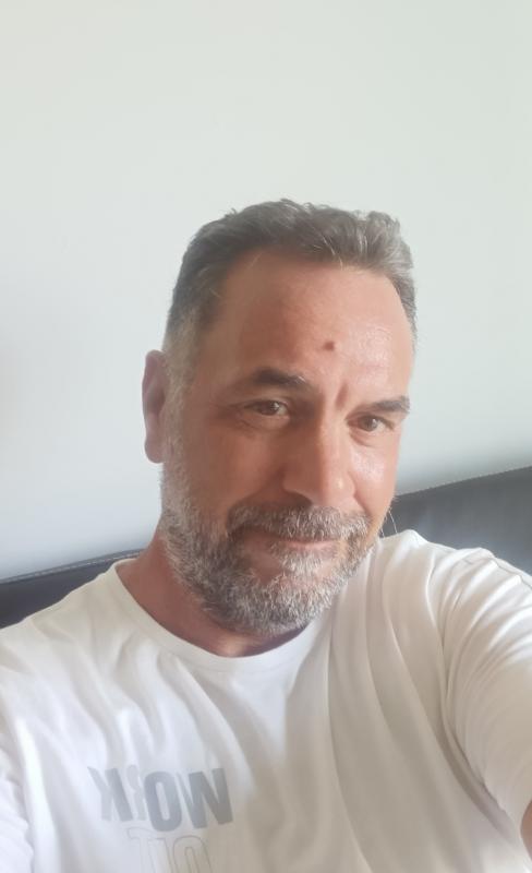 Marc 45 ans Bourgoin Jallieu
