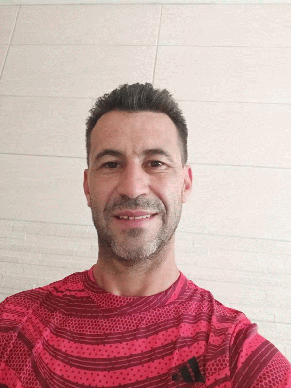 Elmagnifico 44 ans Mehun sur Yèvre
