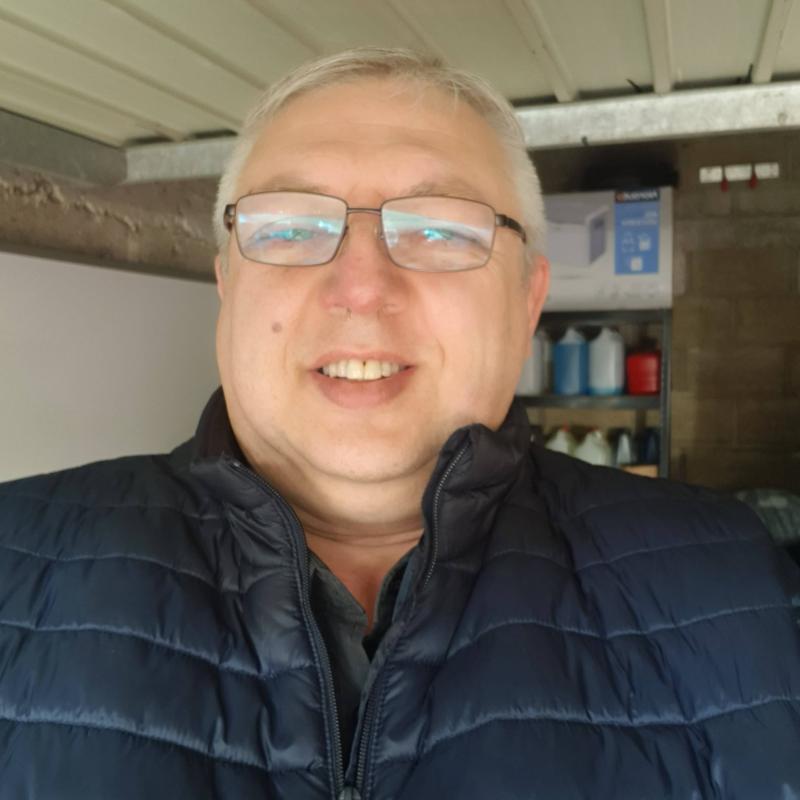 Stéphane 53 ans Le Mans
