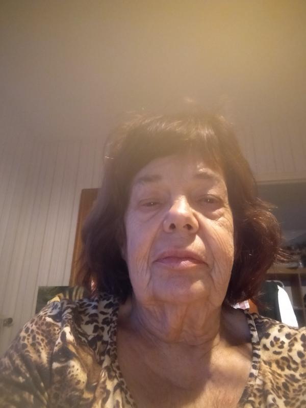Aline 70 ans Châteaudun