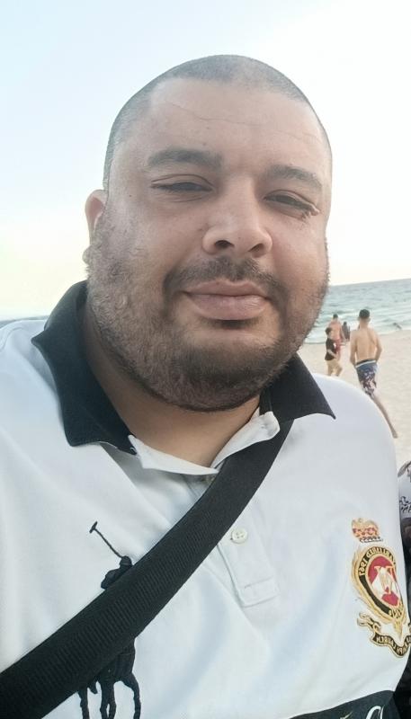 Hamza  44 ans Aincourt