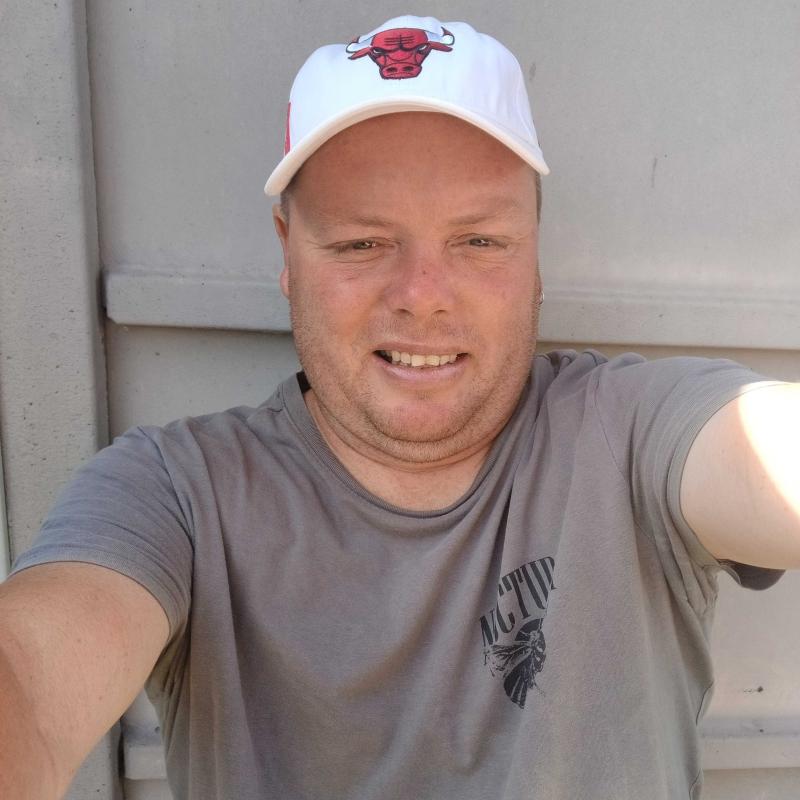 Michael 43 ans Vieux Condé