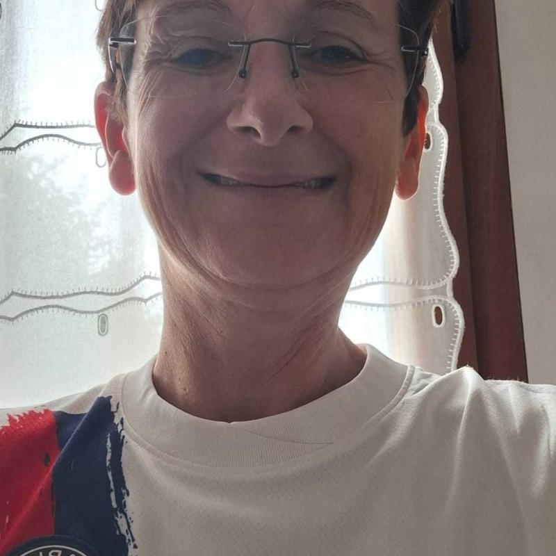 Katia 51 ans Colombes