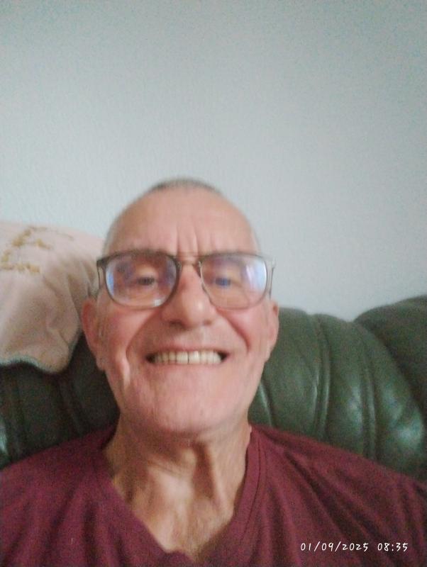 Phil  63 ans Biars sur Cère