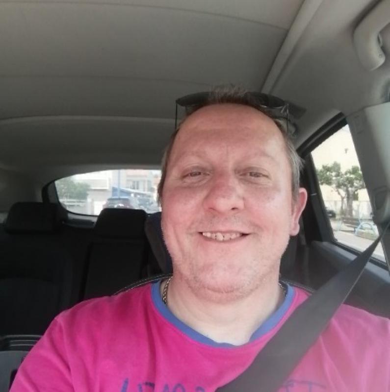 fabrice 56 ans Cauchy à la Tour