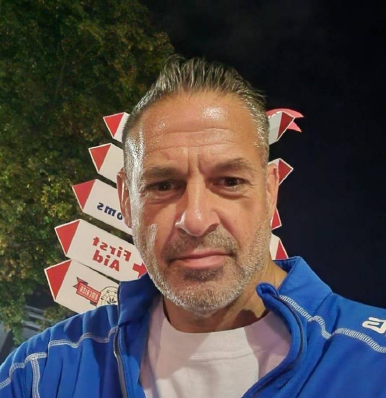 robert 51 ans Chenôve