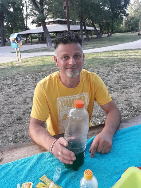 Laurent  56 ans Mennecy