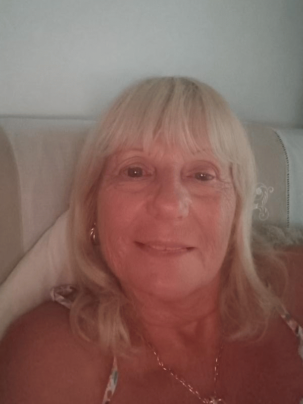 Estelle  67 ans Castelnau le Lez