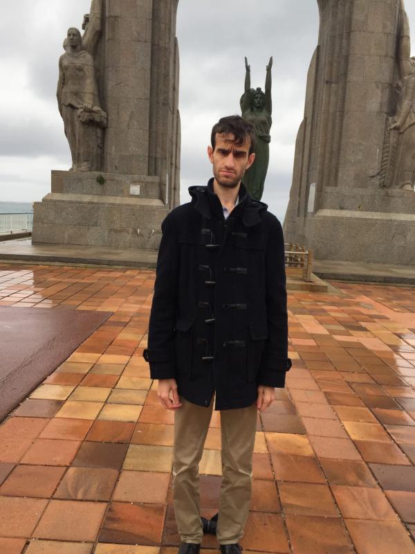 Cyrus 42 ans Villeurbanne
