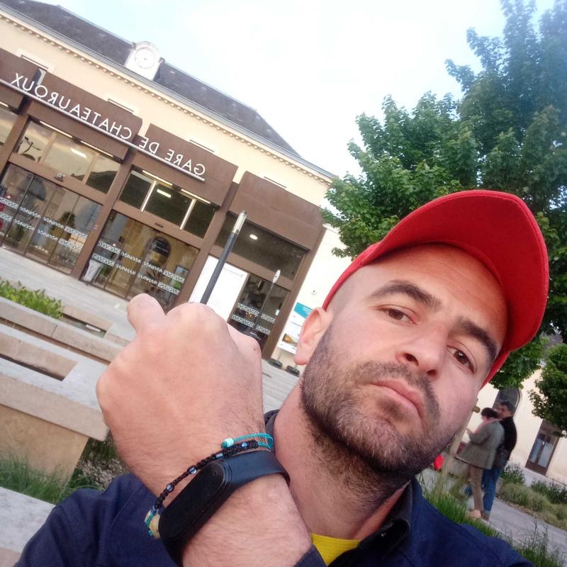 momo 35 ans Aubervilliers