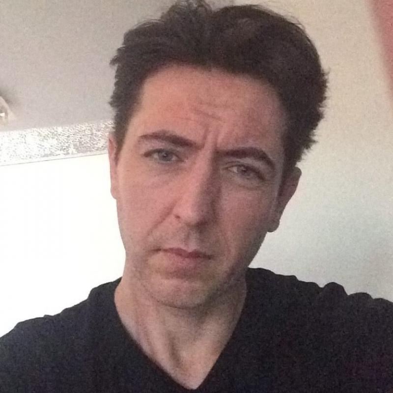 Vincent 48 ans Montpellier