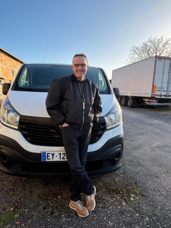 Chris  56 ans Argences