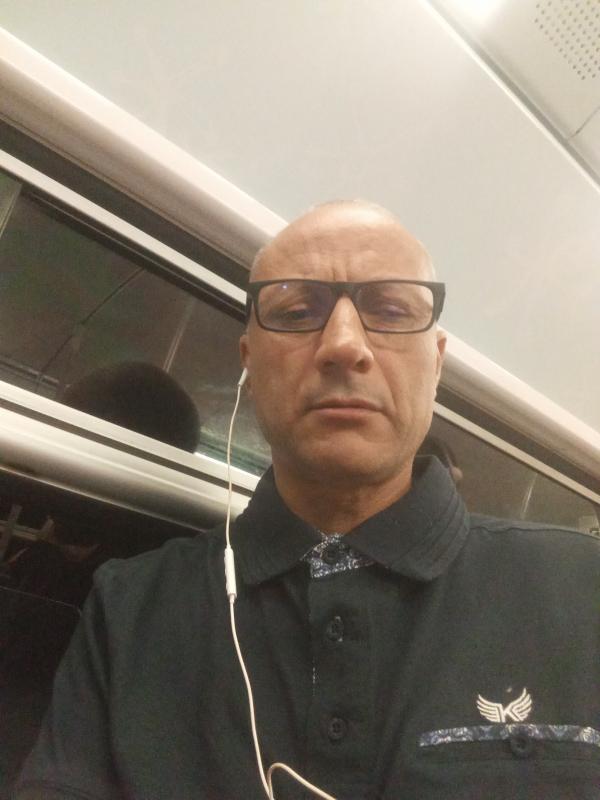 Djaffar  47 ans Aubenas