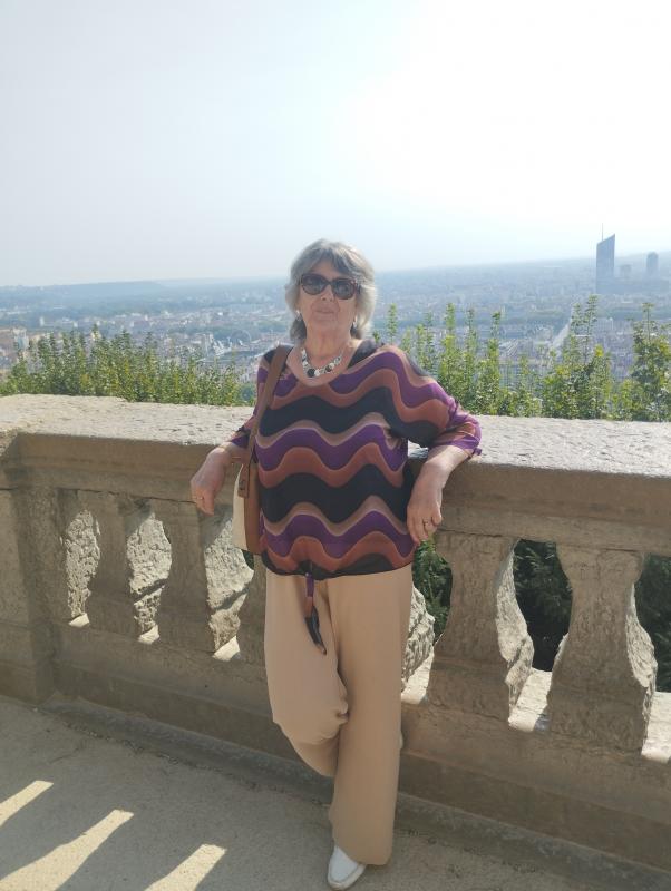 JACQUELINE  77 ans Luzinay