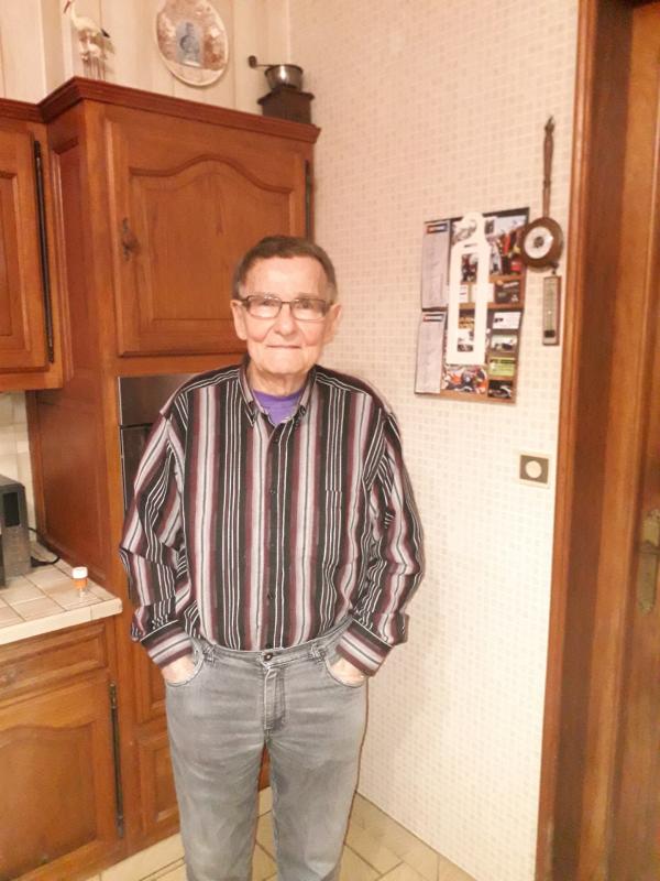 Roger 87 ans Warhem