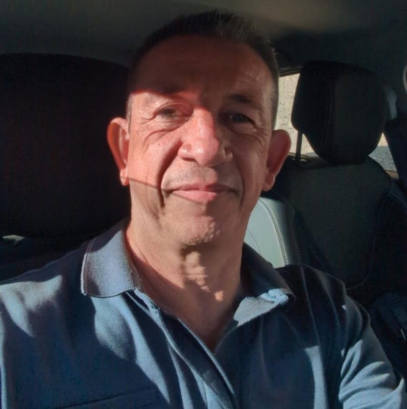 Jules 56 ans Saint Genis Laval