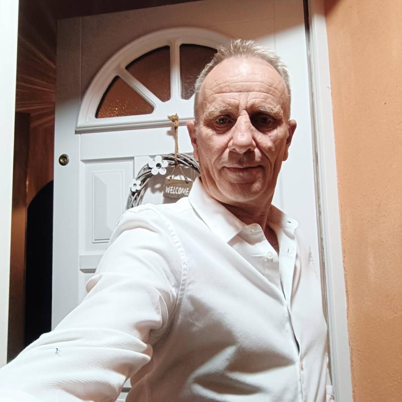 Nicolas 56 ans Ghisonaccia
